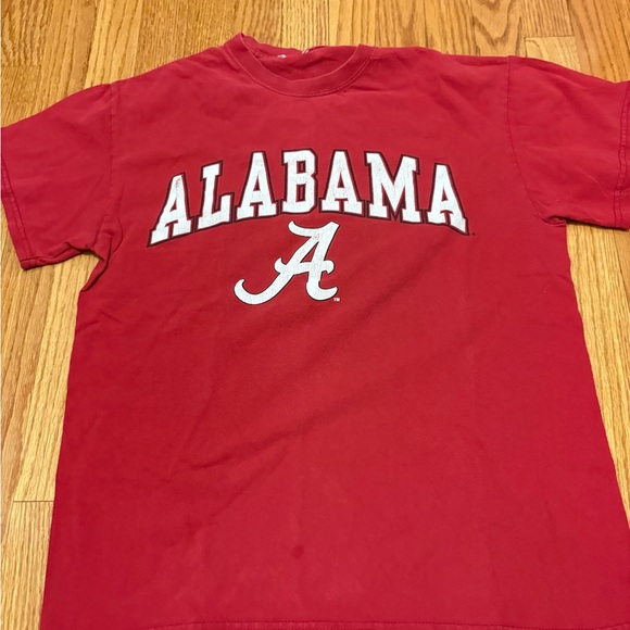 Alabama Crimson T-Shirt - Picture 1 of 1